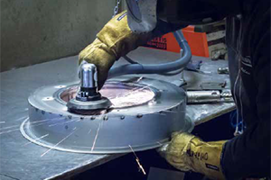 On-Tool Extraction Units